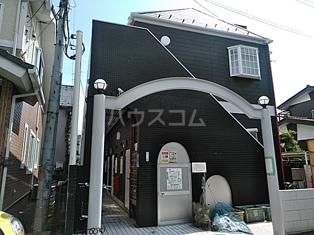 25/30 エントランス