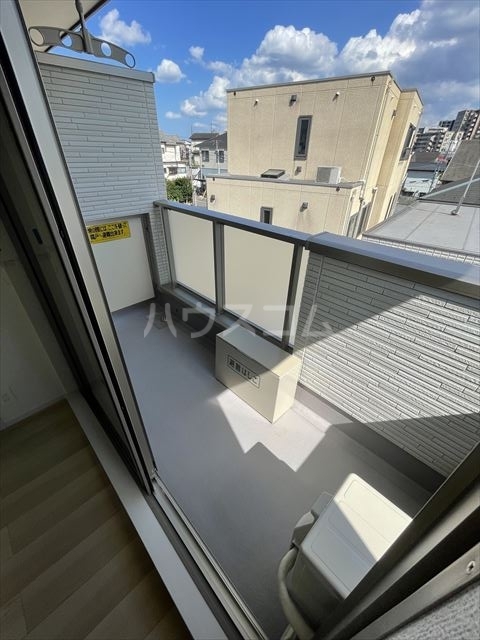 21/30 バルコニー