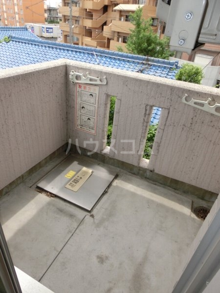 13/26 バルコニー