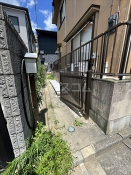 2/5 エントランス