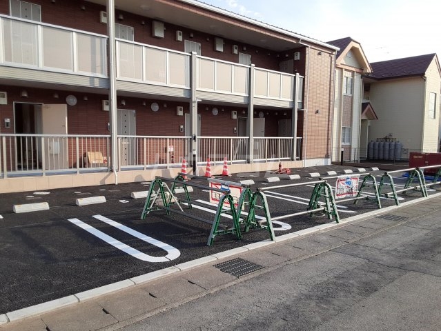 26/30 駐車場