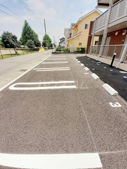 26/30 駐車場