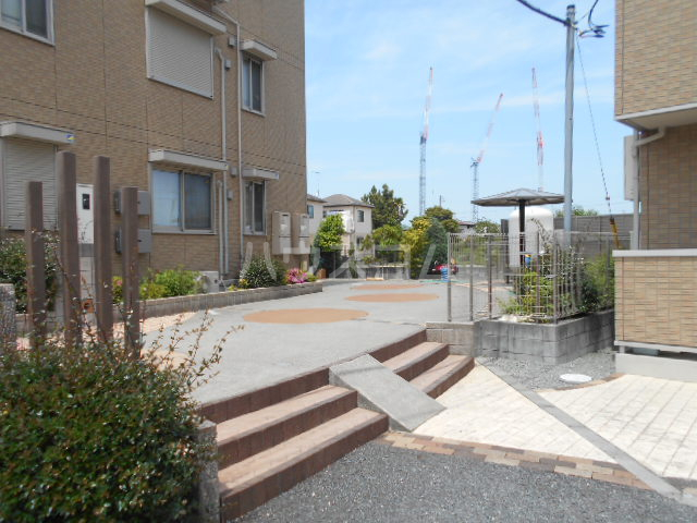 20/25 エントランス