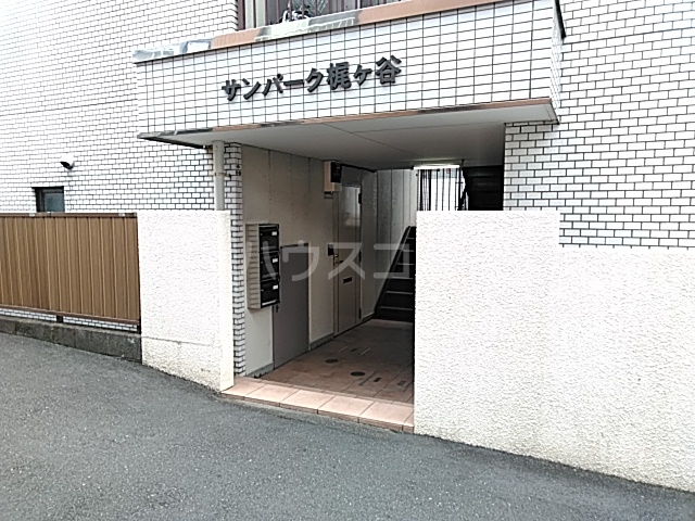 2/3 エントランス