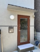 13/21 エントランス