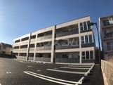 23/28 駐車場