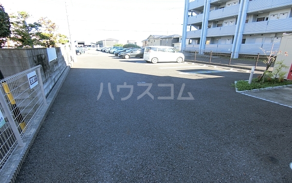 28/29 駐車場