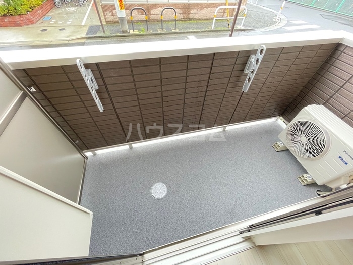 25/30 バルコニー