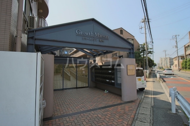 17/27 エントランス