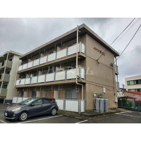 16/21 駐車場
