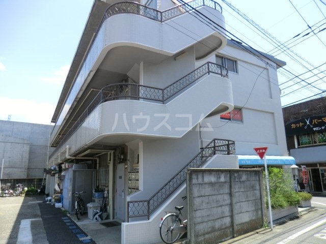 15/25 エントランス