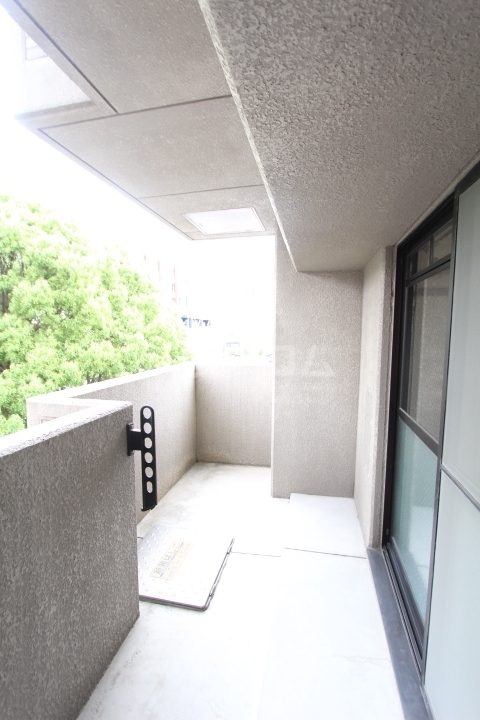 22/30 バルコニー