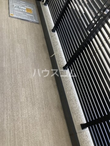 13/30 バルコニー