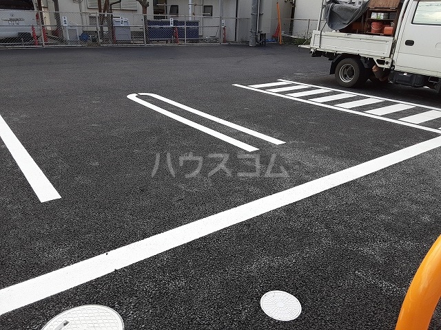3/4 駐車場
