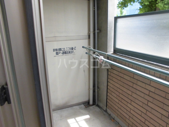 21/30 バルコニー