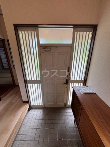 14/30 玄関