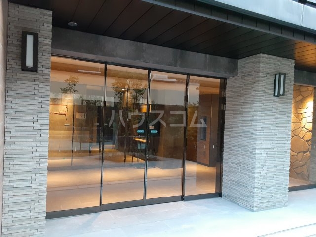 29/30 エントランス