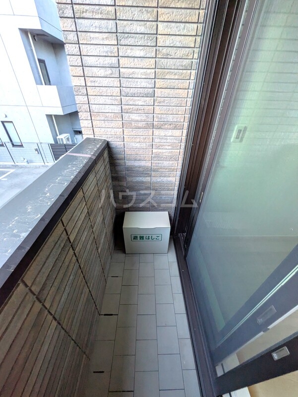 14/23 バルコニー