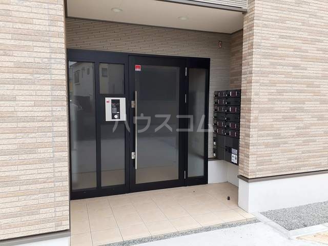 17/24 エントランス
