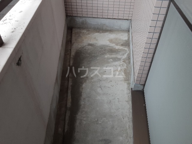 15/27 バルコニー