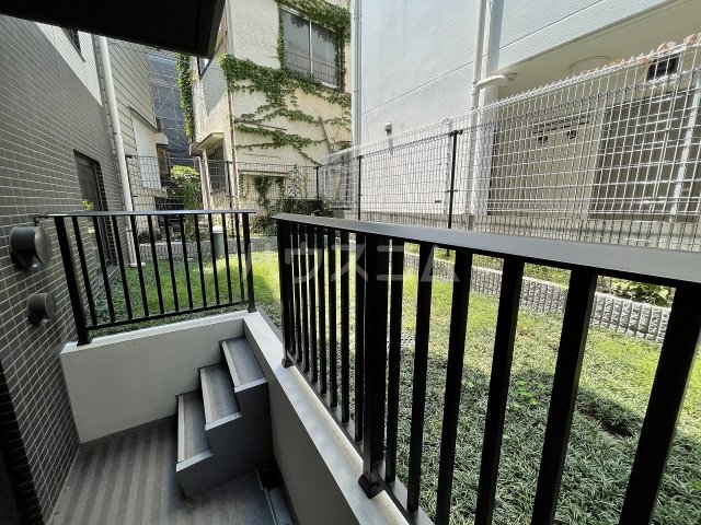 14/23 バルコニー