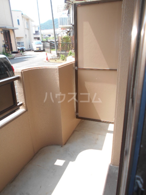 16/27 バルコニー