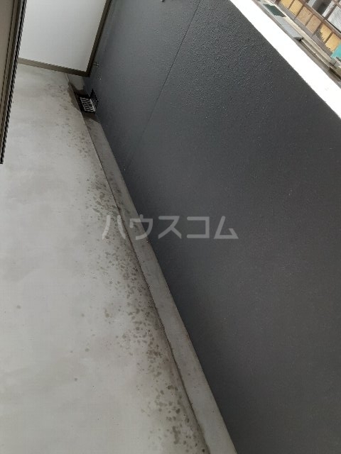 13/27 バルコニー