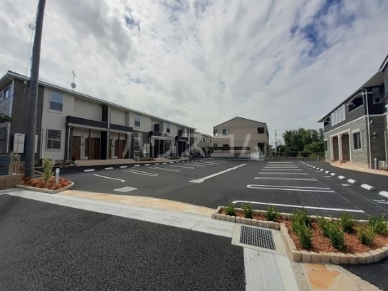 14/20 駐車場
