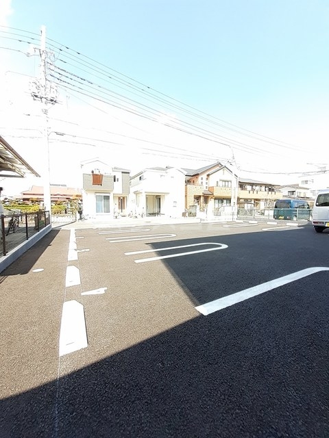 26/30 駐車場