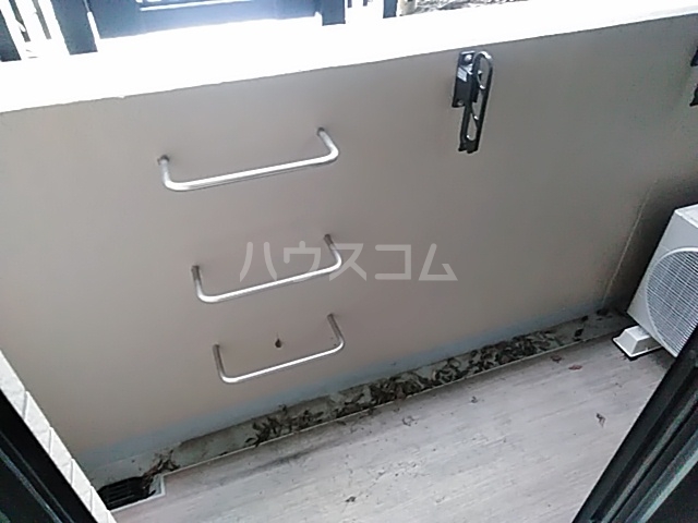 21/30 バルコニー