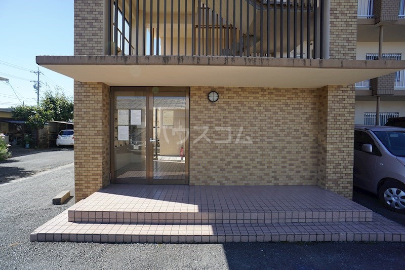 3/7 エントランス