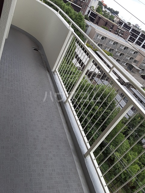 23/30 バルコニー