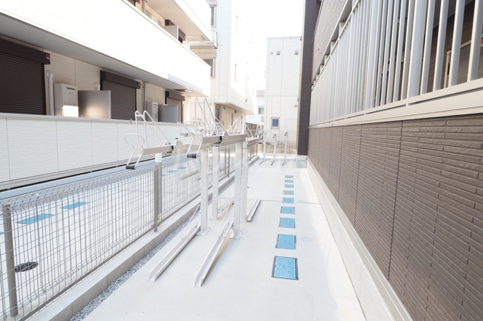 14/23 エントランス