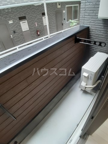 17/30 バルコニー