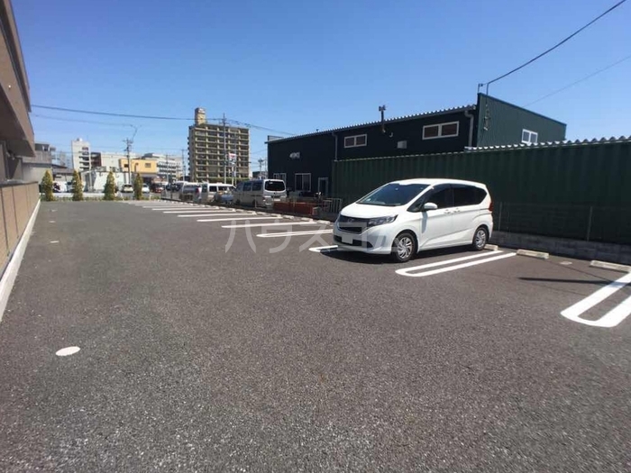 2/10 駐車場
