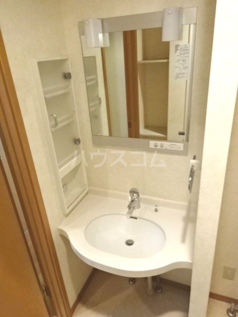 15/30 洗面