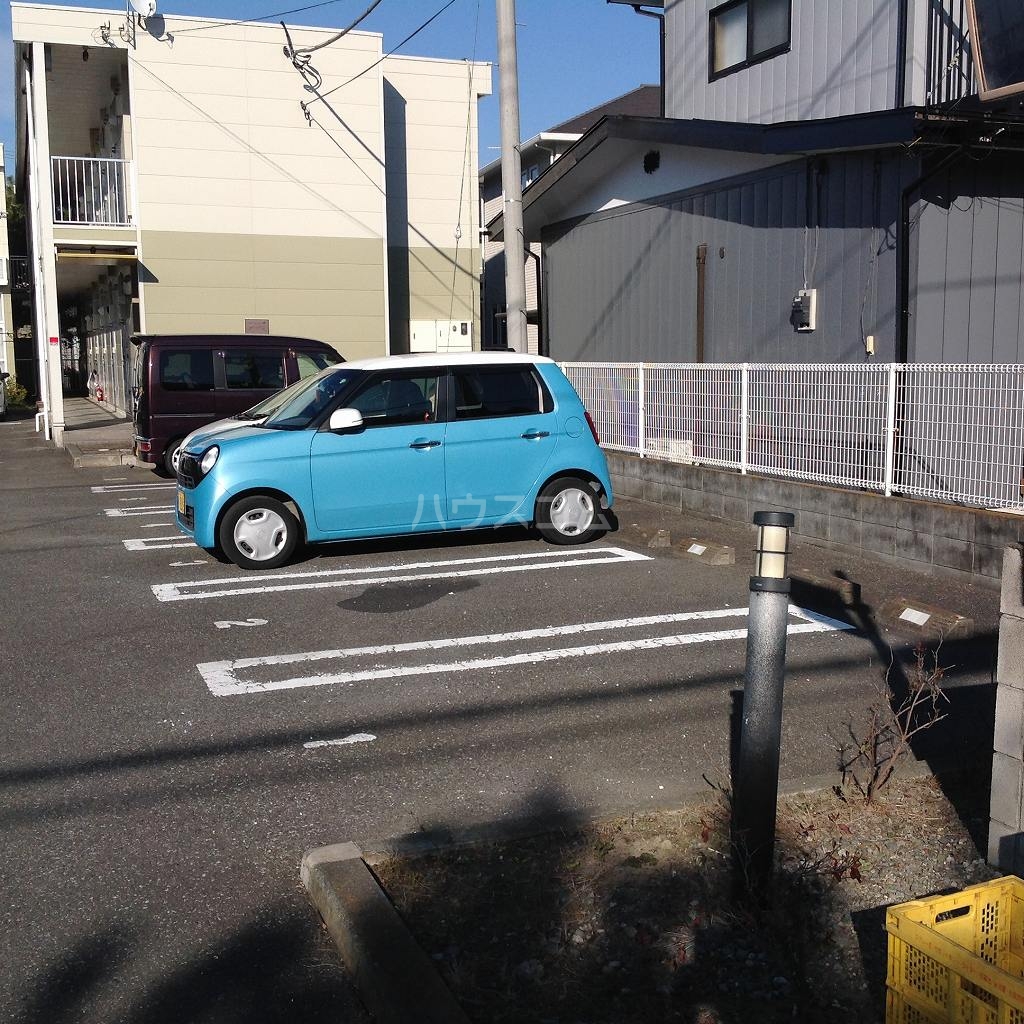 19/20 駐車場