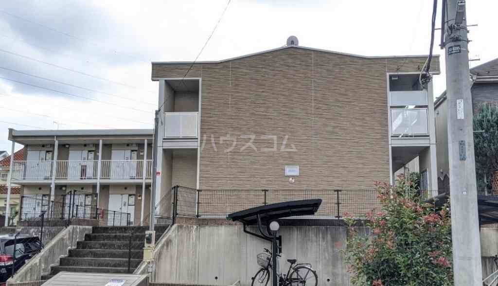 15/17 エントランス