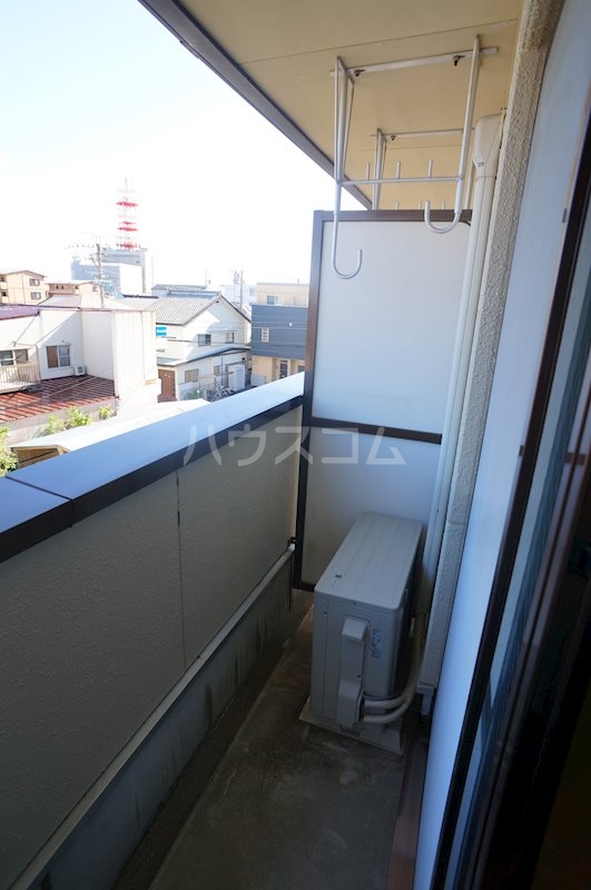 14/27 バルコニー