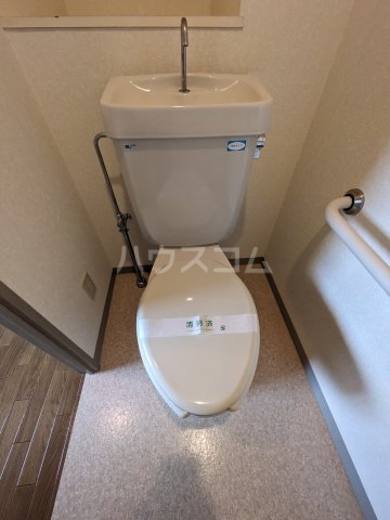 16/30 トイレ