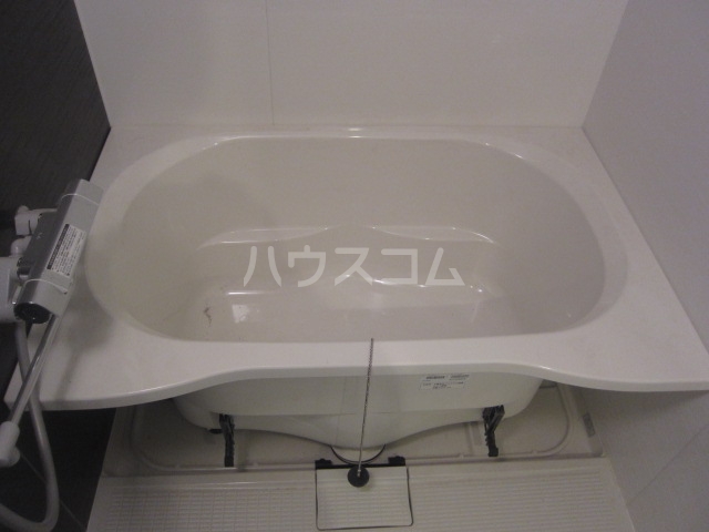 16/30 浴室