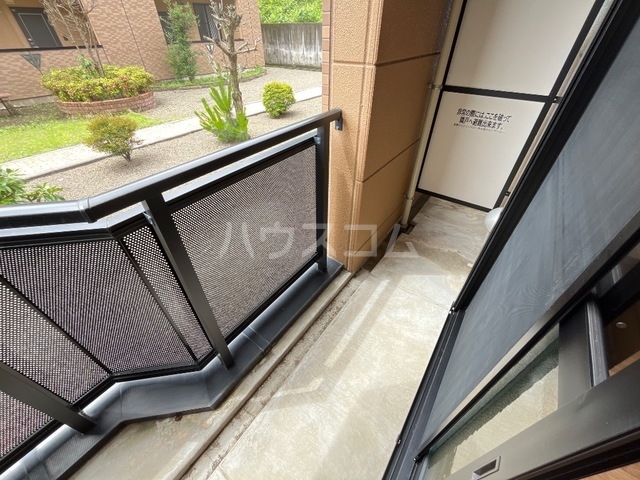16/20 バルコニー