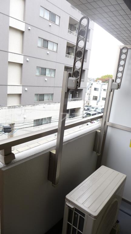 13/21 バルコニー
