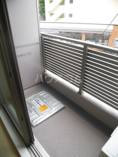15/30 バルコニー