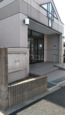 25/30 エントランス