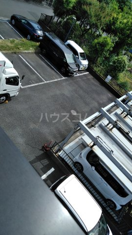 26/30 駐車場