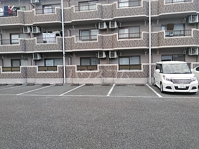 15/21 駐車場