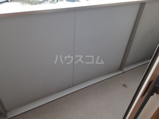 18/28 バルコニー