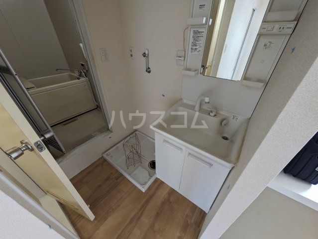 15/30 洗面