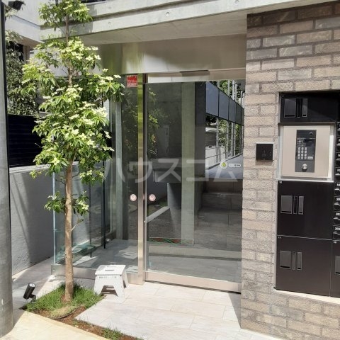 3/5 エントランス